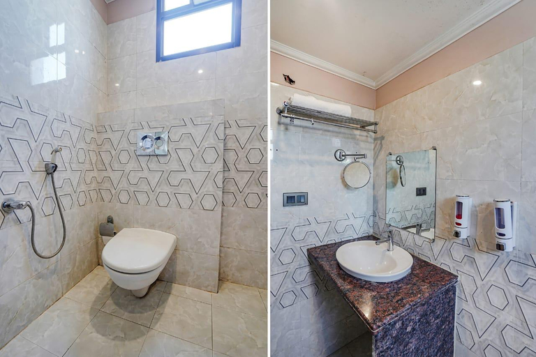 Bathroom 4, hotel stay inn, Varanasi