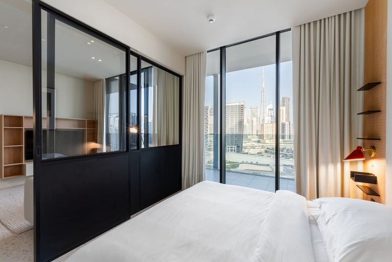 Room 4, Modern Comfort 1BR w Burj Khalifa View, Dubai