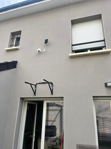Others 5, Emmanuel INN 1, Seine-Saint-Denis