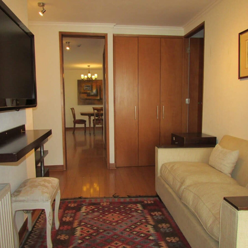 Room 5, Mapocho Riverside l Premium 3 BR in Vitacura, Santiago