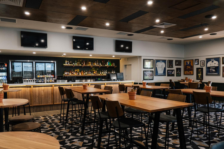 Food & Drinks 4, ザ クラブ ホテル, Gladstone