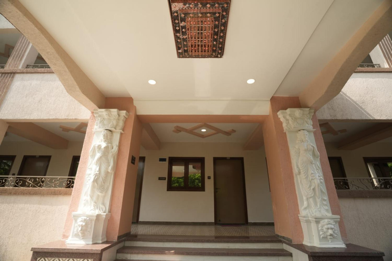 Exterior & Views 1, Raaj Resort, Raigarh