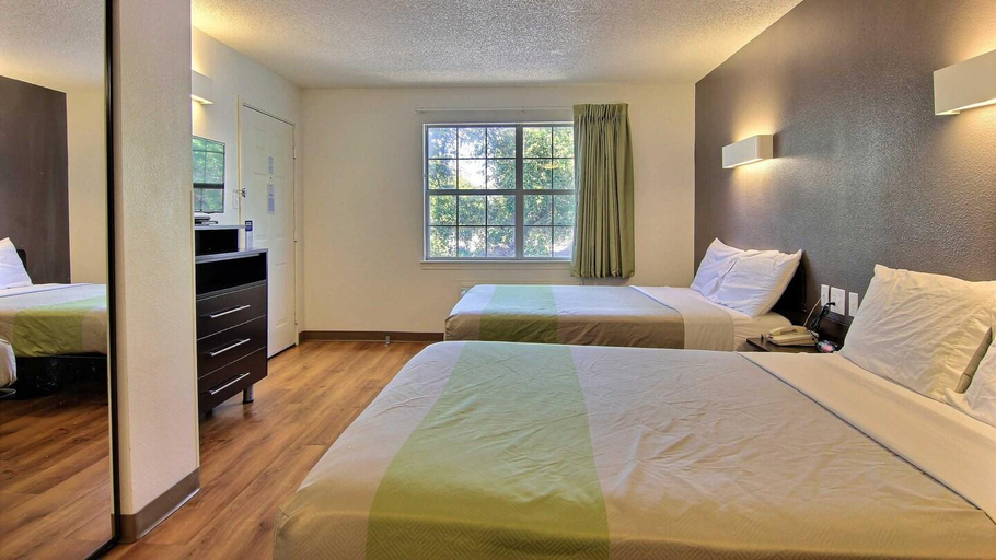 Bedroom 3, Studio 6 Extended Stay - Austin, TX - Northwest, Travis