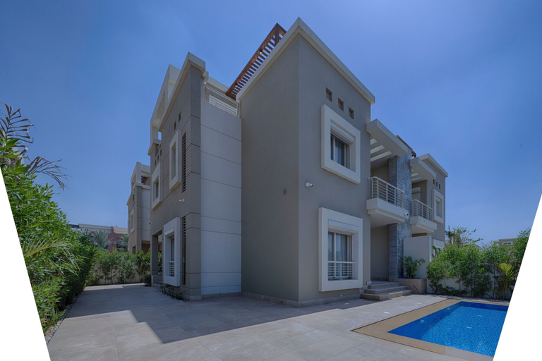 Room 1, Vesta - Luxury Villa - 3BR - CFC I, New Cairo City
