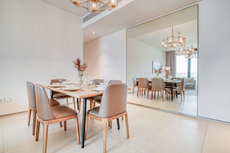 Room 4, Classy Address JBR 3BR w Balcony and Beach Access, Dubai