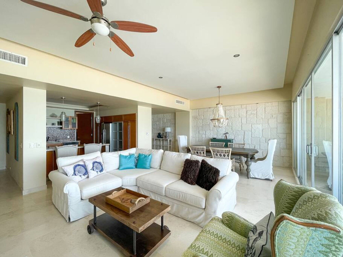Room 5, Oceanfront Gem With Pools Private Beach, Puerto Peñasco