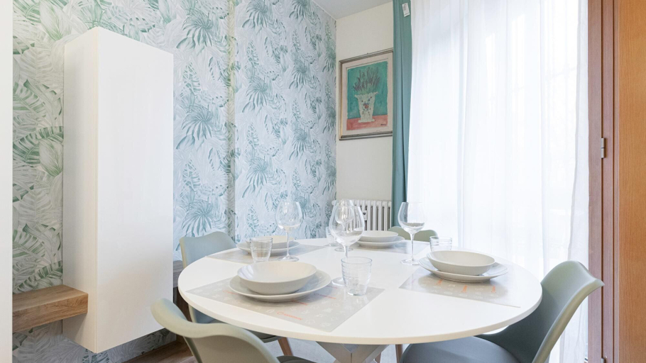 Room 5, Italianway - Uguzzone 21, Milano