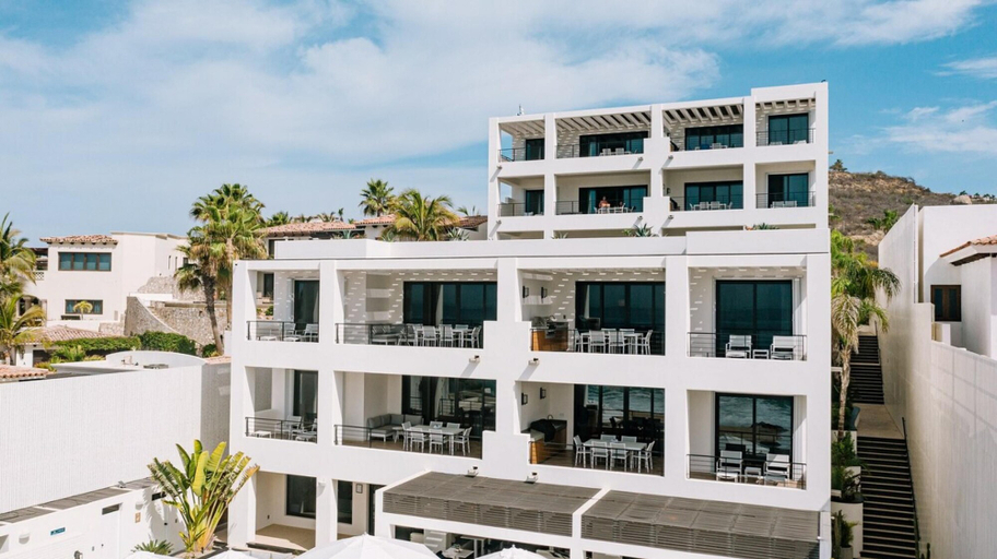 Room 5, Oceanview 2BD Residence With a Spacious Terrace, La Paz