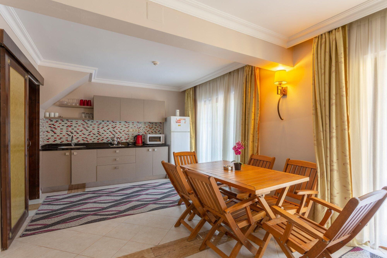 Room 2, Villa Emel Paradise Private Pool A C Wifi Car Not Required Eco-friendly - 2232, Ortaca