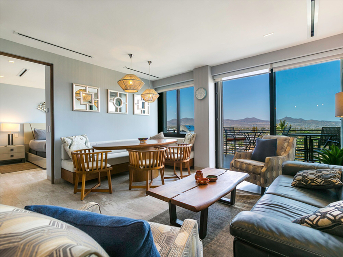 Room 3, Dream at Cardinal Living, La Paz