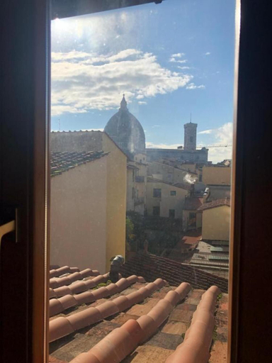 Room 5, Alfani Second Floor in Firenze, Florence