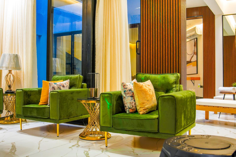 Others 3, The Land resort, Riyadh