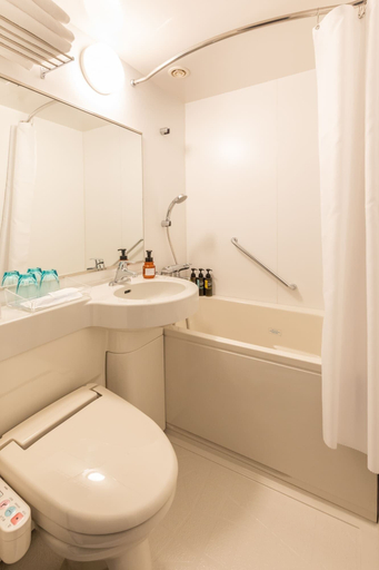 Bathroom 5, Far East Village Hotel Ariake, Tokyo, Kōtō