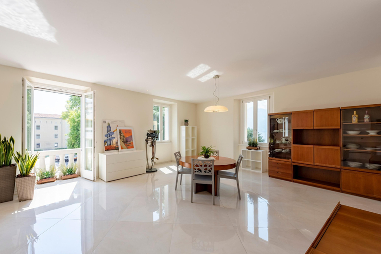 Room 3, Life View Luxury Apartment, Trento
