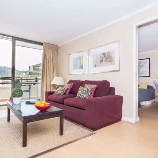 Room 3, Carmencita St I Classic 1 Bedroom Apartment in El Golf, Santiago