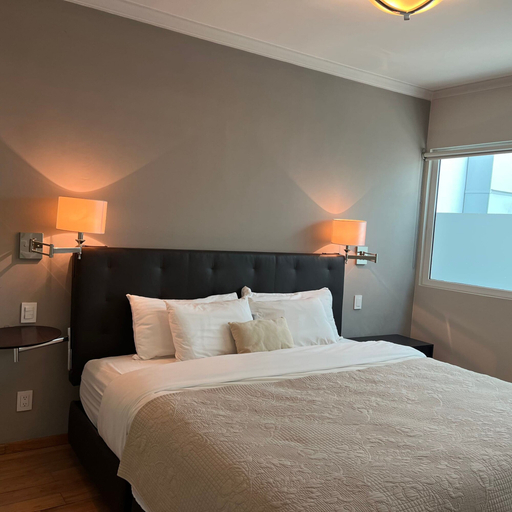 Room 5, Arquimedes Art 105 I Spacious 1BR in Polanco, Mexico City