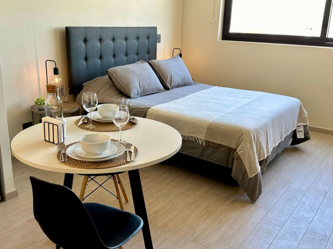 Room 5, Studio Dubl Almeyda Laundry Office Pool Wifi, Cordillera