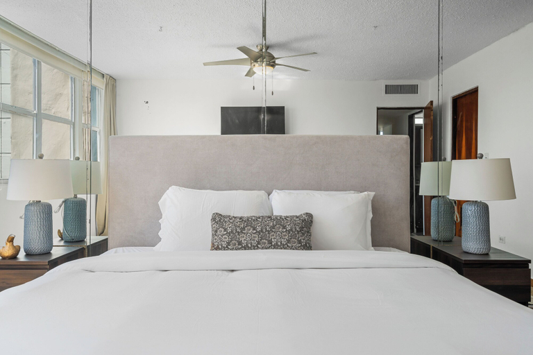 Room 2, Waterfront Balcony Swimming Pool