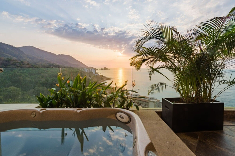 Room 2, 3BD Garza Blanca Oceanview Luxurious Resort, Puerto Vallarta