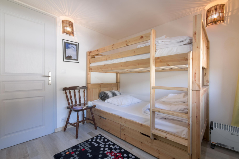 Room 4, R Sidence Grand Roc - Campanules 311, Haute-Savoie