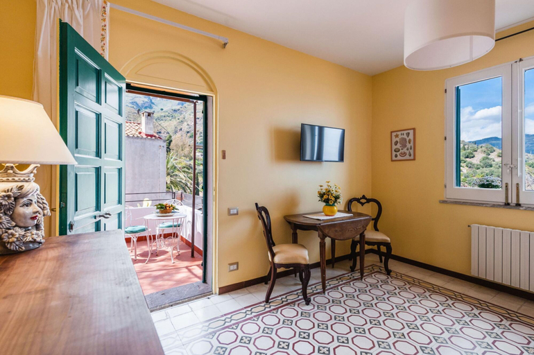 Others 5, Casetta Amelia by Wonderful Italy, Messina