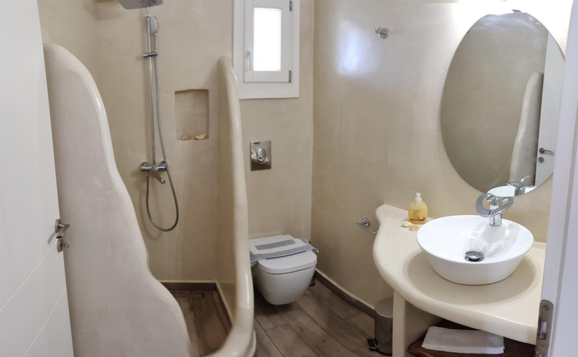 Bathroom 3, Syros Apartments Suites Chryssonisos Kini, South Aegean