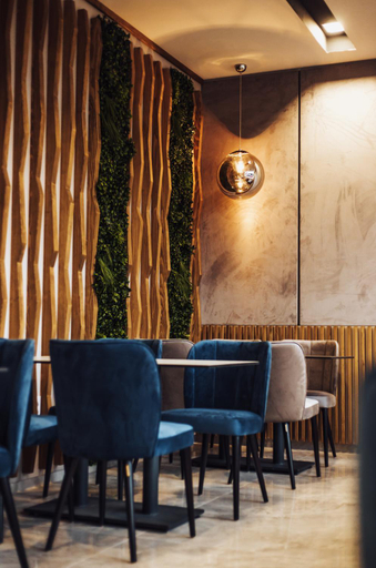Food & Drinks 5, Hotel Brcko gas Sarajevo, Istočno Sarajevo