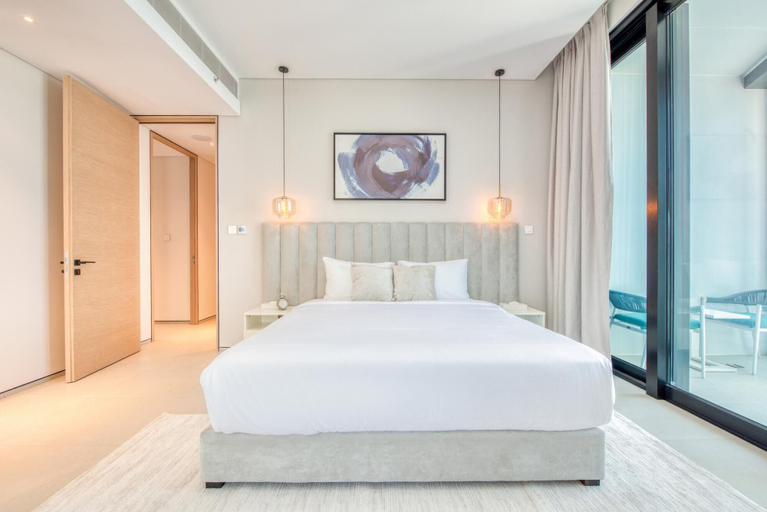 Room 2, Luxury Sea View 3BR Maid Apt at the Address JBR, Dubai