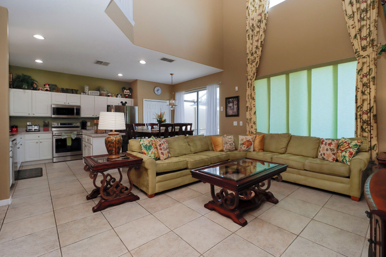 Living area 2, 7 Bedrooms Perfect For Large Families Or Groups!, Osceola
