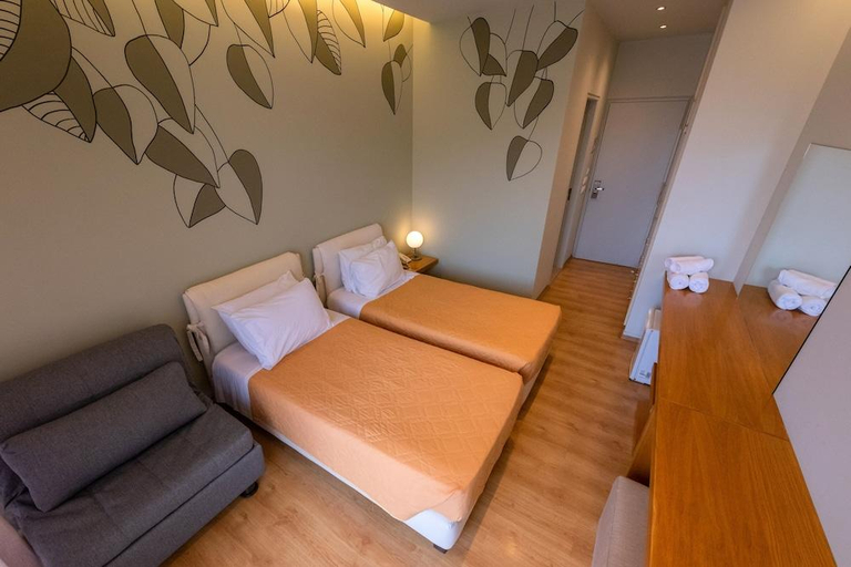 Bedroom 3, Hotel Kleopatra Inn, Peloponnese