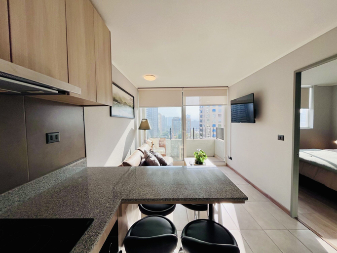 Room 5, Urbano Plaza Vespucio Laundry Parking Pet Pool, Cordillera