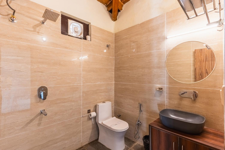 Bathroom 3, The Raikwals By Vista Stays, Nainital