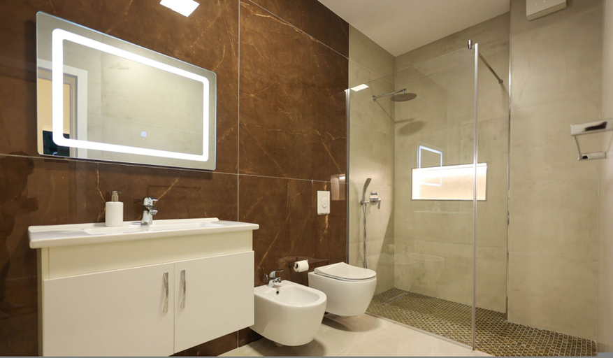 Room 5, Grandstay Portside in Durr s, Durrësit