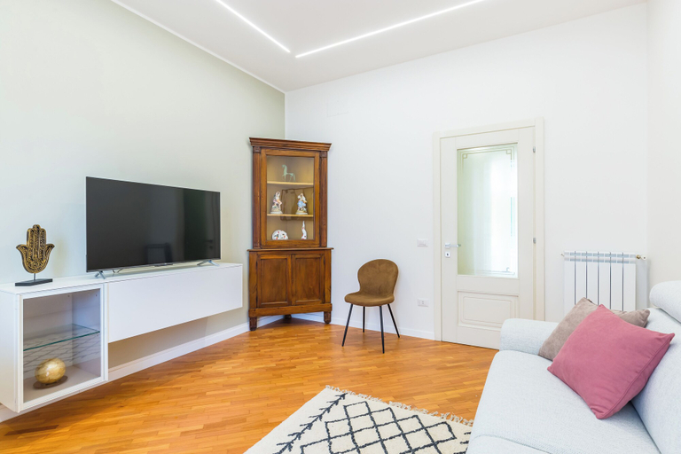 Living area 2, Stanzione Classy Flat at Vomero Central, Napoli