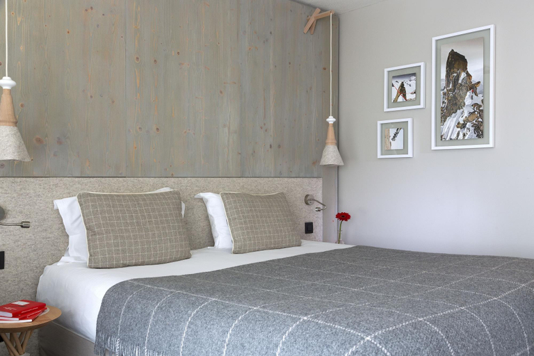Bedroom 3, Heliopic Hotel & Spa, Haute-Savoie