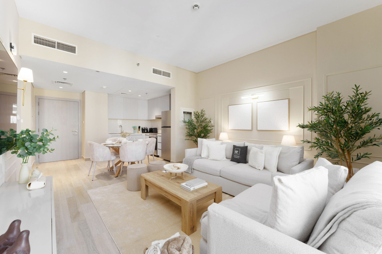 Room 4, Exquisite Living w Scenic Canal Vws on Yas Island, Yas Island