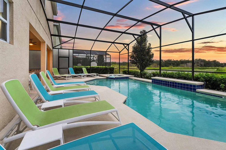 Sport & Beauty 5, Fab Villa Near Parks with Princess BR, Theater, Pool, Polk
