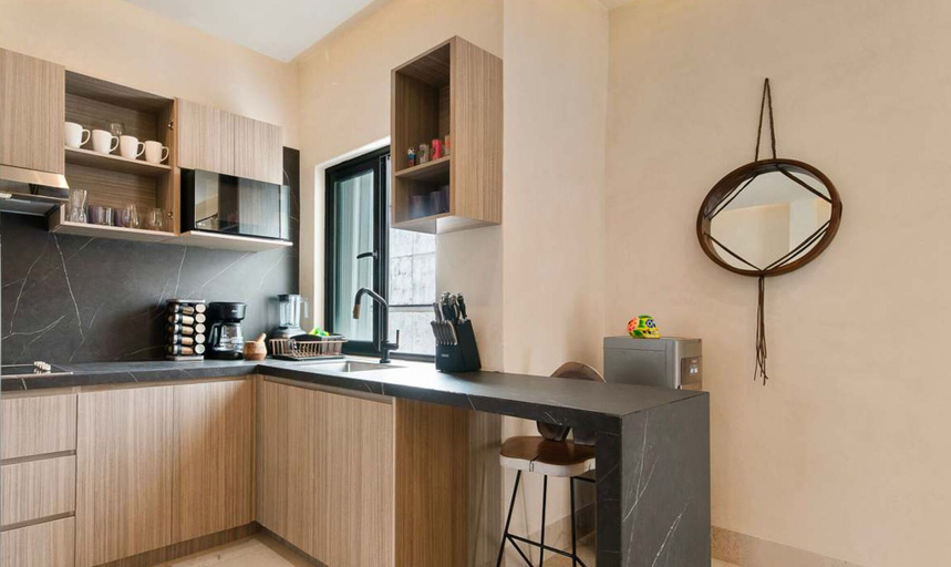 Room 4, Prime 5th Ave Stay - 2BR With King Beds City Views, Cozumel