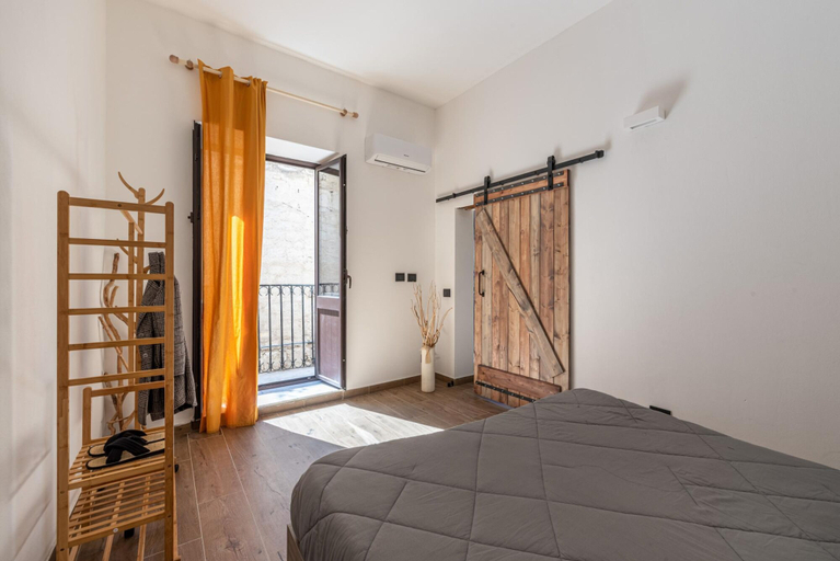 Room 2, Casa Calessino a Ballar, Palermo