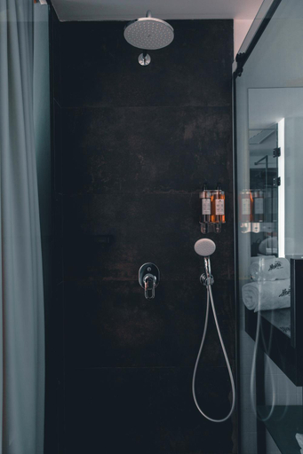 Bathroom 4, Monte Hotel, Kazbegi