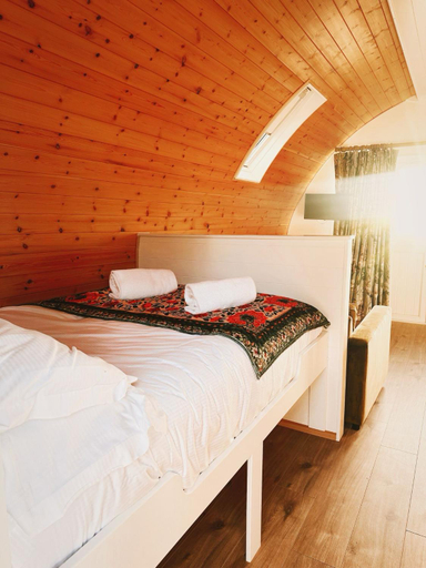 Others 3, Carlton Manor pods, East Riding of Yorkshire
