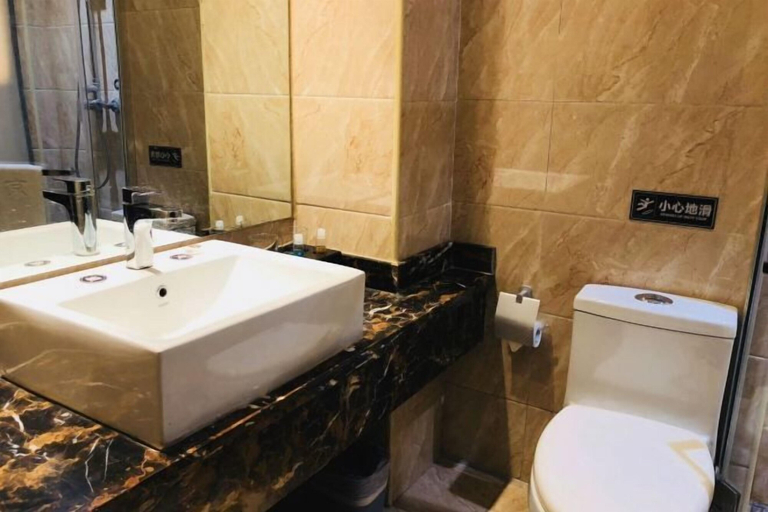 Bathroom 3, Huaxia Jingdu Business Hotel, Taiyuan