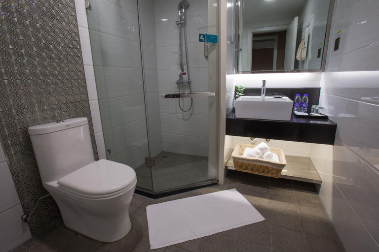 Bathroom 3, Grunion Business Hotel, Ningbo