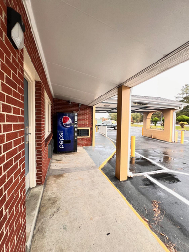 Others 5, BUDGET INN, Onslow