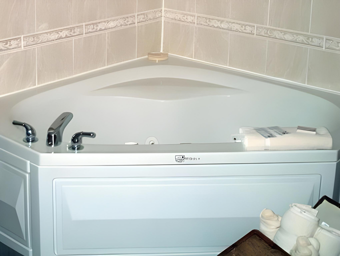 Bathroom 3, Waterview On The Bay, Lake Hurron