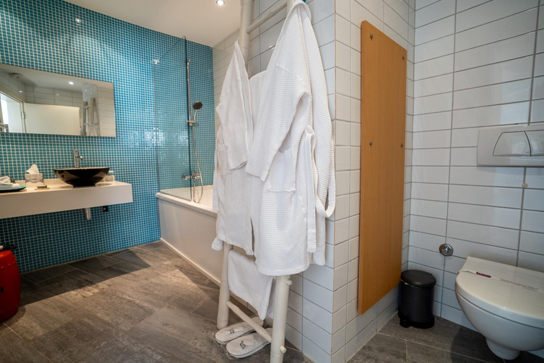 Bathroom 4, Med-Inn Hotel, Milas