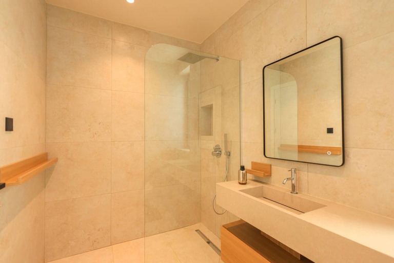 Room 4, Sanpietro Vacation Villa 010, Durrësit