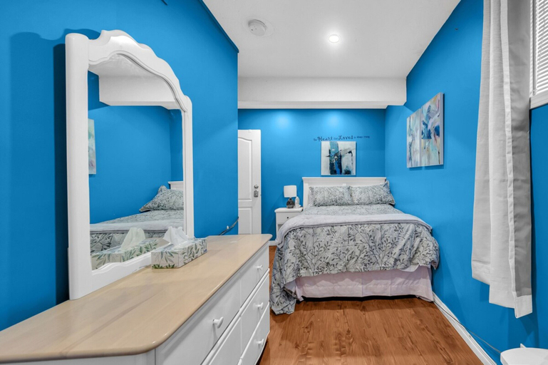 Room 2, 52-3 Bed Suite on Lake Central A C By Airport, Division No. 6