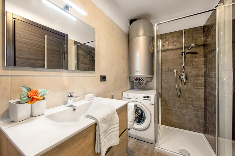 Room 5, Appartamento Borgo Pastoedo, Trento