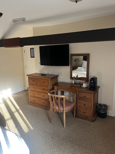Others 5, The Cherry Tree, Oxfordshire